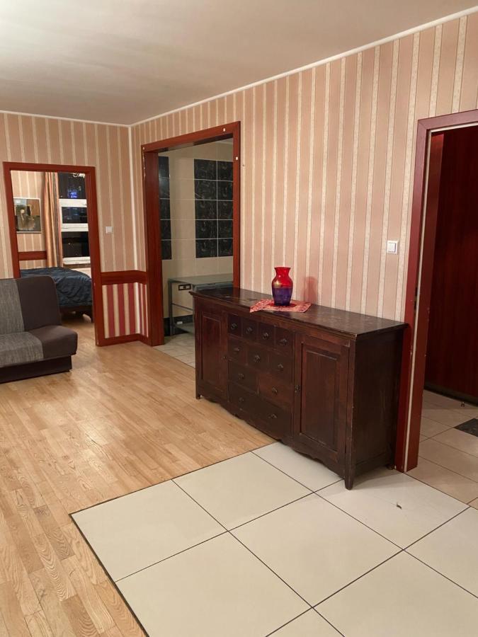 Babka Wiezowiec Noclegi Варшава Екстериор снимка